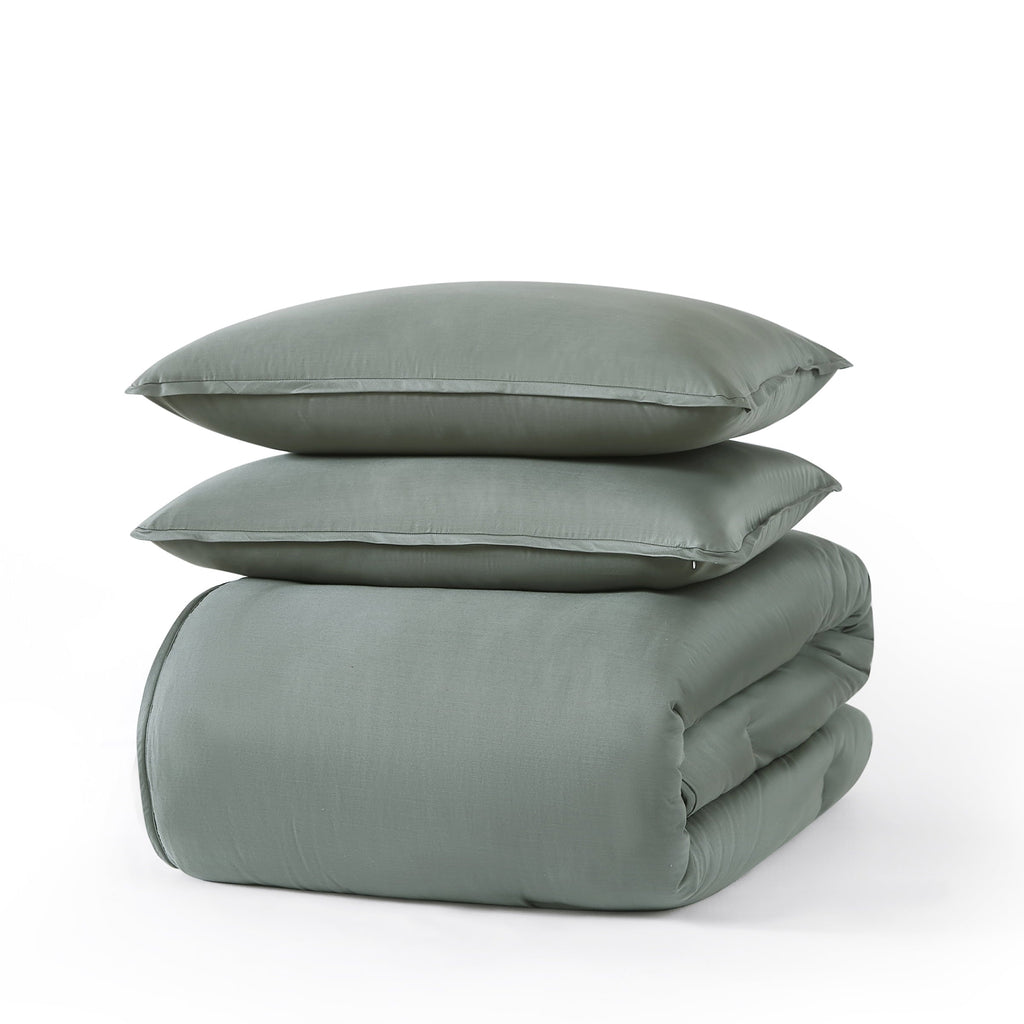 All-Season 3-Piece 400 Thread Count Flag Stone Green Cotton Lyocell Blend Comforter Set, Adult King - Luxurious Quilted Duvet Cover Set Detail