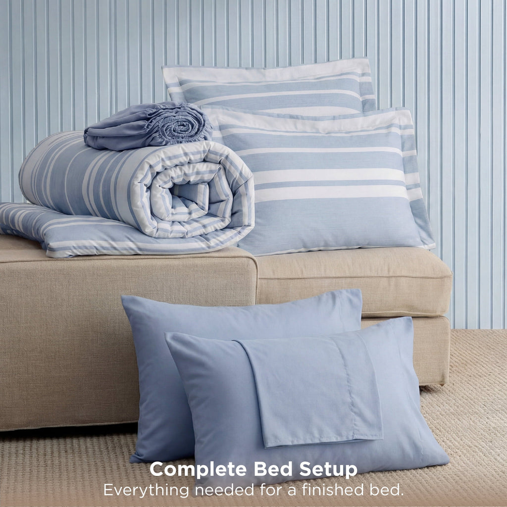 Luxurious Quilted Queen Comforter Set Blue, Bed in a Bag Queen Size Bedding 7-Pieces, Striped Bedding Set for All Seasons - Cloud-Like Soft Lightweight Bed Comforter Detail