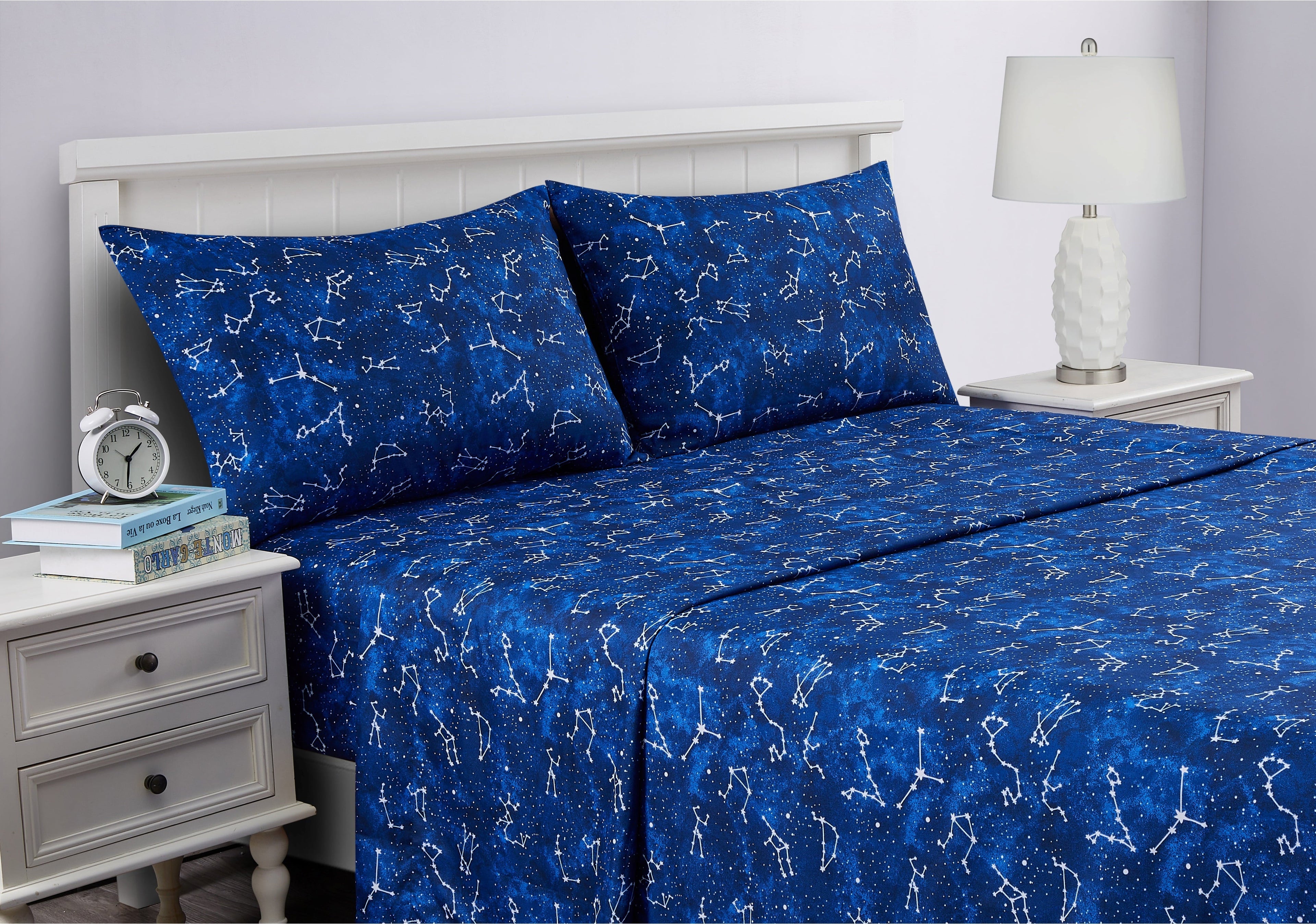 Breathable Luxury Kids Soft Microfiber Sheet Set, Navy Blue Stars, Full, 4 Pieces, Easy Care - Breathable Egyptian Cotton Flat & Fitted Sheets Detail