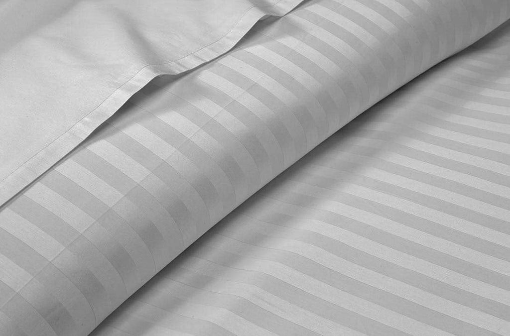 Premium Egyptian Cotton 4 Piece 100% Egyptian Cotton Bed Sheets Set - Luxury Soft & Sheets - Deep Pocket of 16" Inch - Hotel Style Silky Bedd... - Breathable Egyptian Cotton Flat & Fitted Sheets Detail
