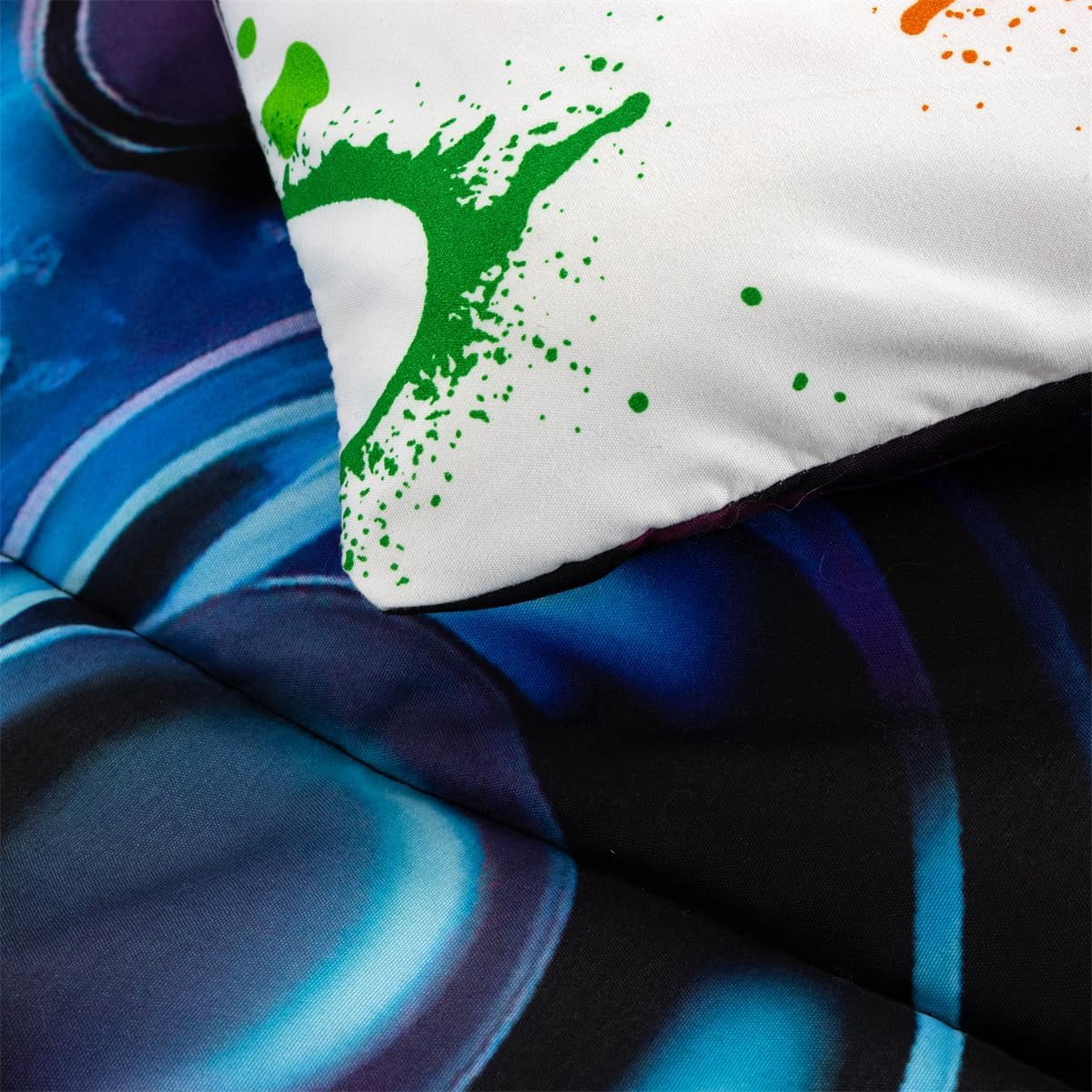 Luxurious Quilted Game Console Comforter Set for Boys Girls Kids Space Universe Gaming Geometric Lightweight Microfiber Gamer Bedding S... - All-Season Down Alternative Comforter Insert Detail