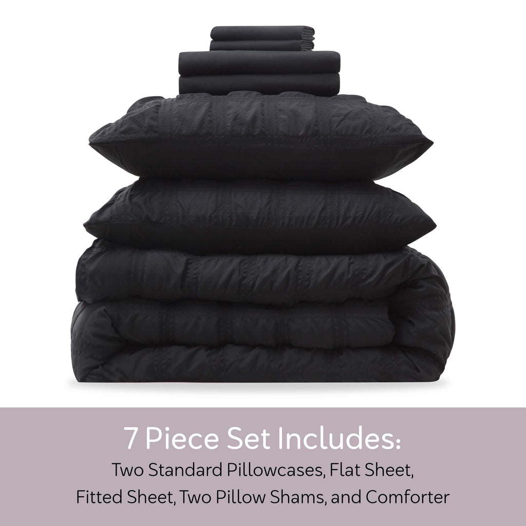 Hypoallergenic Cloud Queen Comforter Set, Seersucker Queen Size Comforter Set, 7-Pc All Season Bedding Comforter Set, Black - All-Season Down Alternative Comforter Insert Detail
