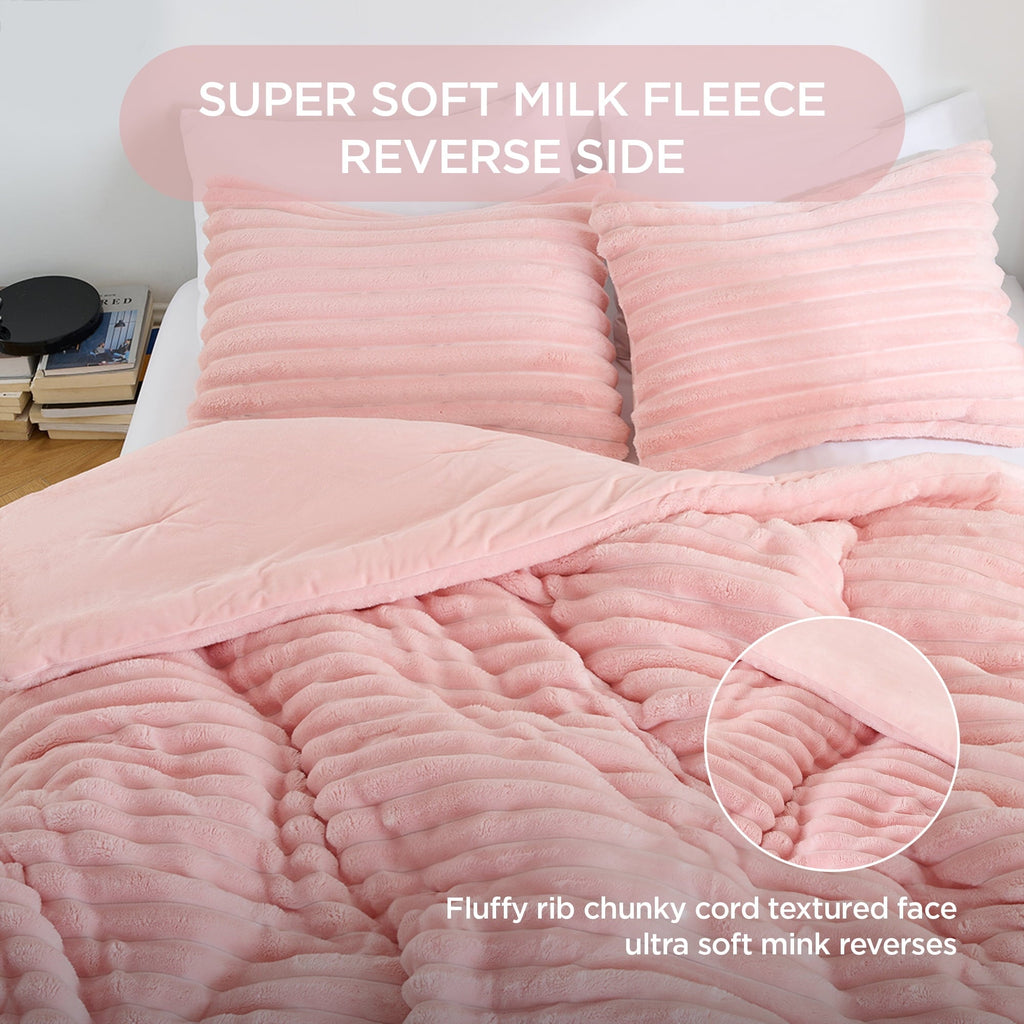Hypoallergenic Cloud Full/Queen Size Comforter Set, Fluffy Ribbed Plush Comforter Set, 3-Piece Bedding Set, Pink - Hypoallergenic Ultra-Fluffy Quilt for Winter Detail