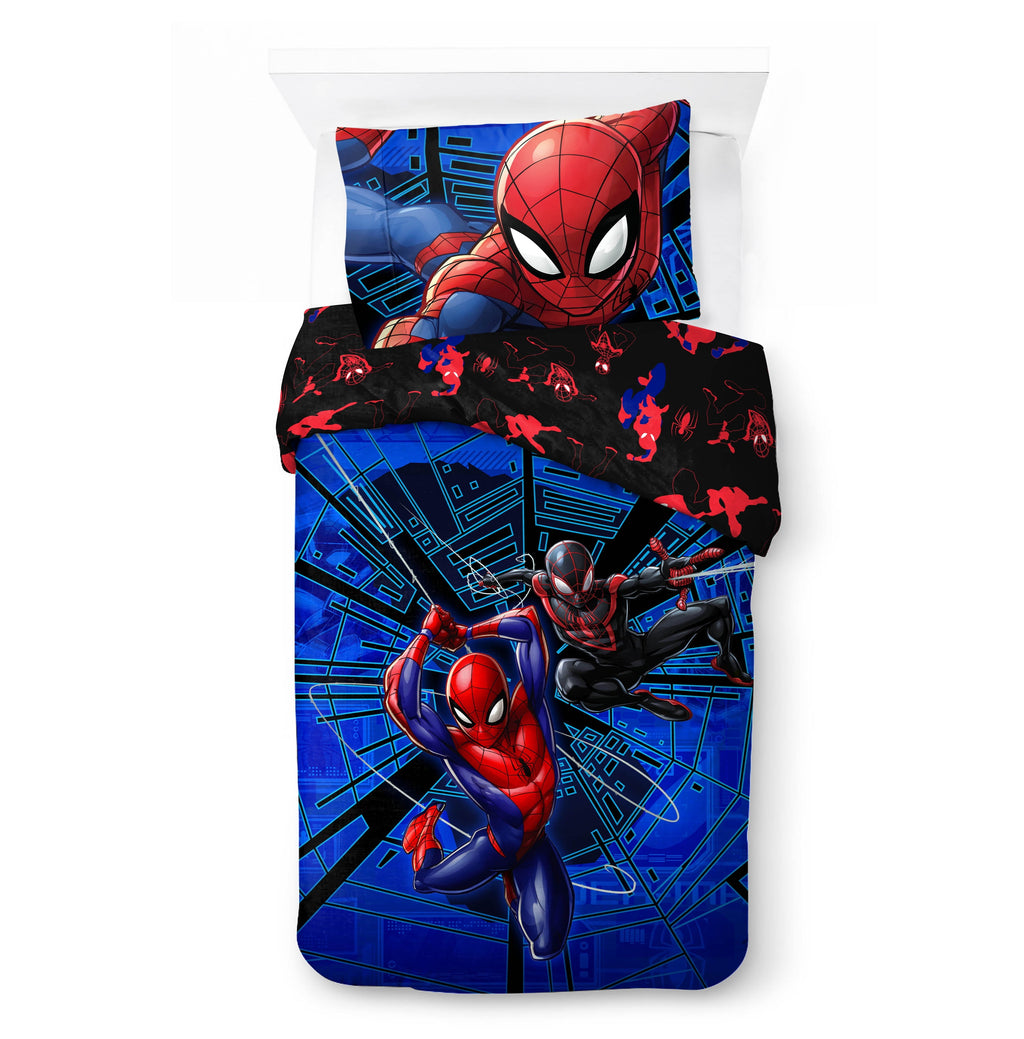 All-Season Spiderman Techno City Kids 2 Piece Blue Reversible Comforter and Pillowcase Set, Twin/Full - All-Season Down Alternative Comforter Insert Detail
