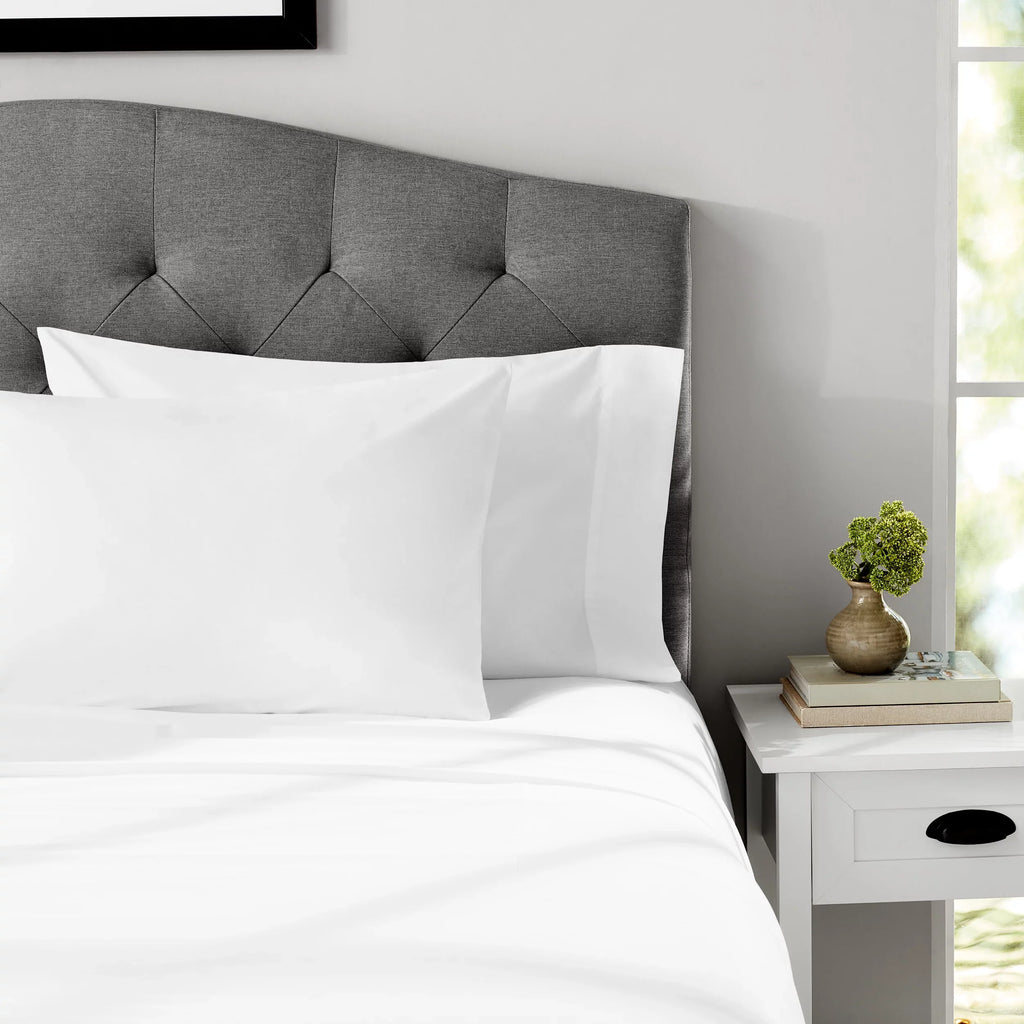 Cooling Sateen 4-Piece 300 Thread Count White Cotton Blend Percale Bed Sheet Set, Queen - Premium Ultra-Soft Pillowcase Pair for Sleeping Detail