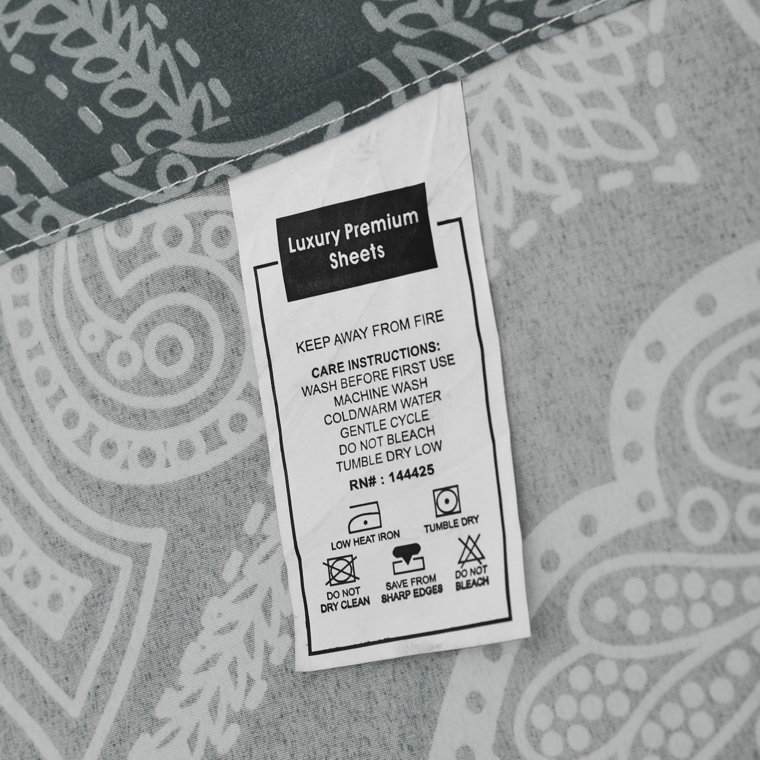 Breathable Luxury Queen Bed Sheets Set - 6 Piece Brushed Microfiber Bed Sheet - Shrinkage and Fade Resistant - (Queen, Grey) - Cooling Hotel Quality Bedding Sheets and Pillowcases Detail