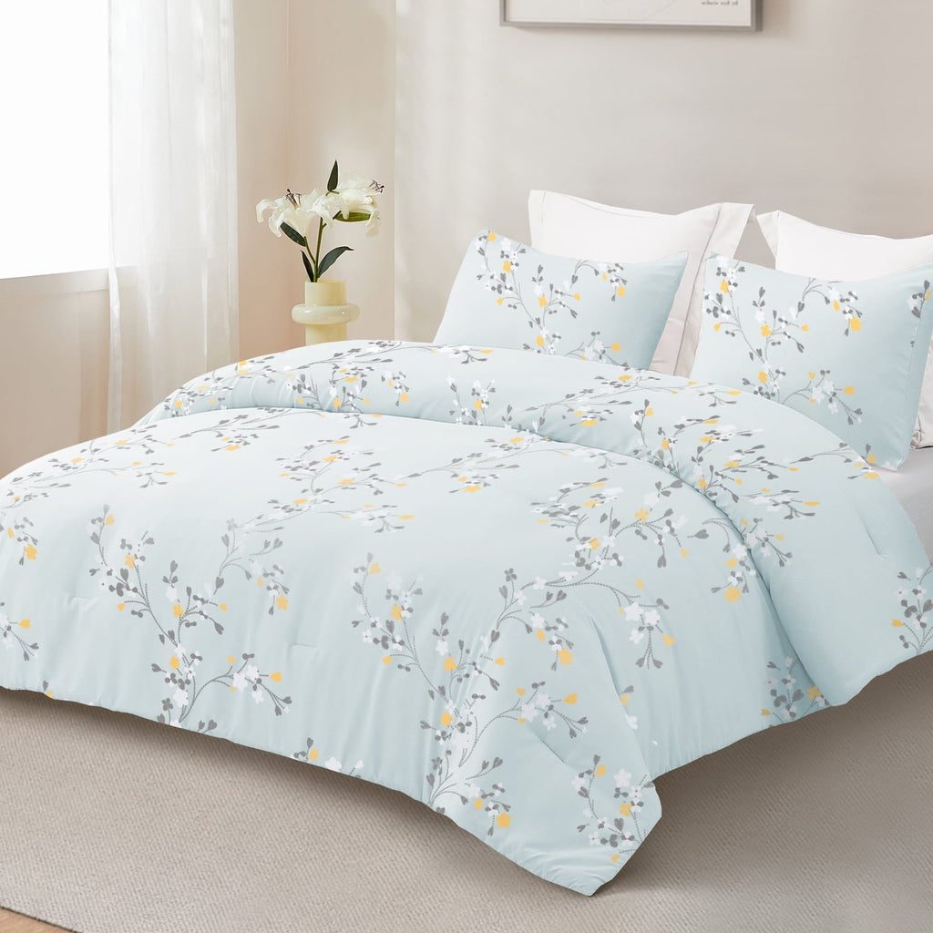 Luxurious Quilted 3-Piece Floral King Size Comforter Set, Microfiber Bedding Down Alternative Comforter for All Seasons with 2 Pillow S... - Luxurious Quilted Duvet Cover Set Detail