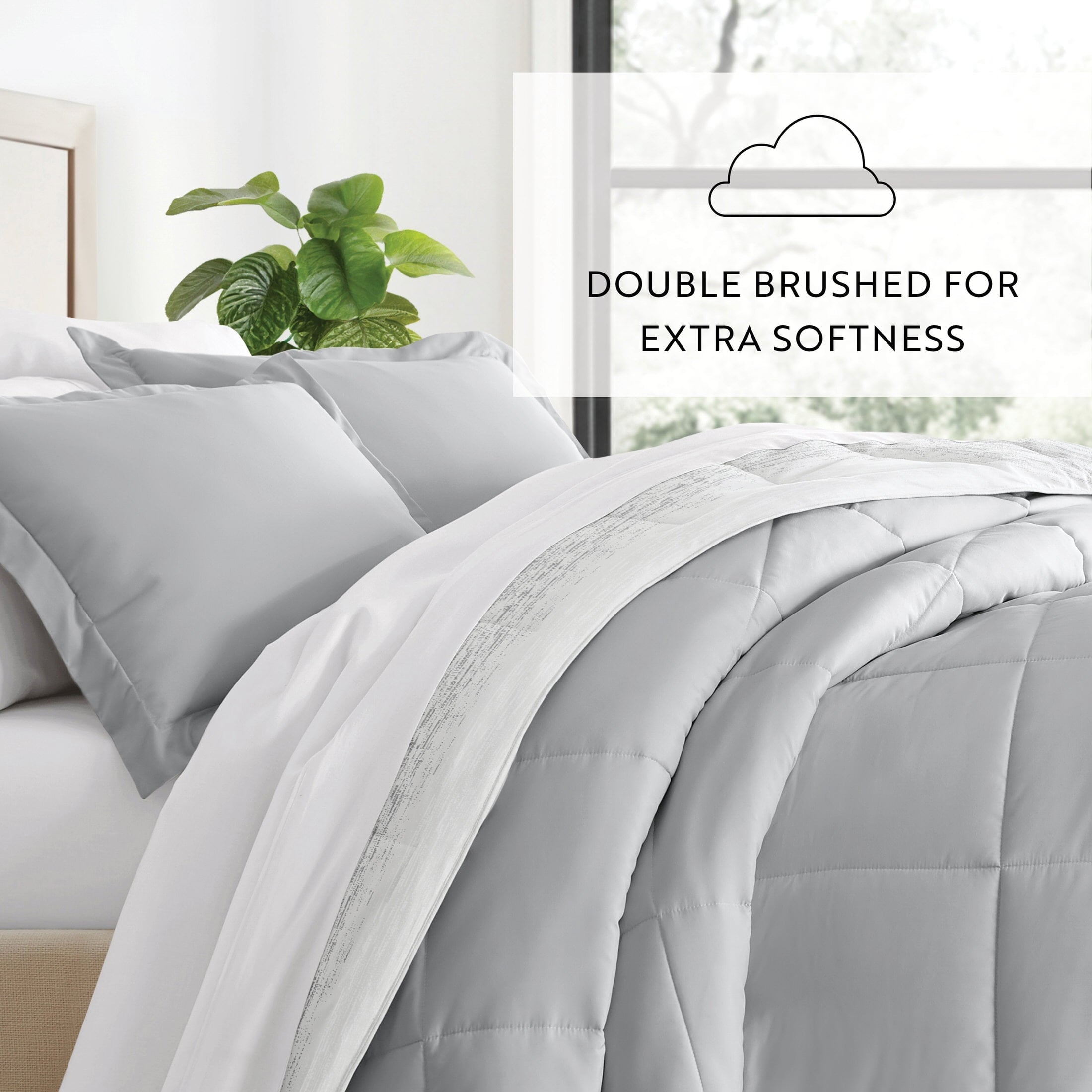All-Season All Season Ultra Soft Comforter Set Lightweight Bedding in Gray/Black Ombre for Full/Queen Size - All-Season Down Alternative Comforter Insert Detail