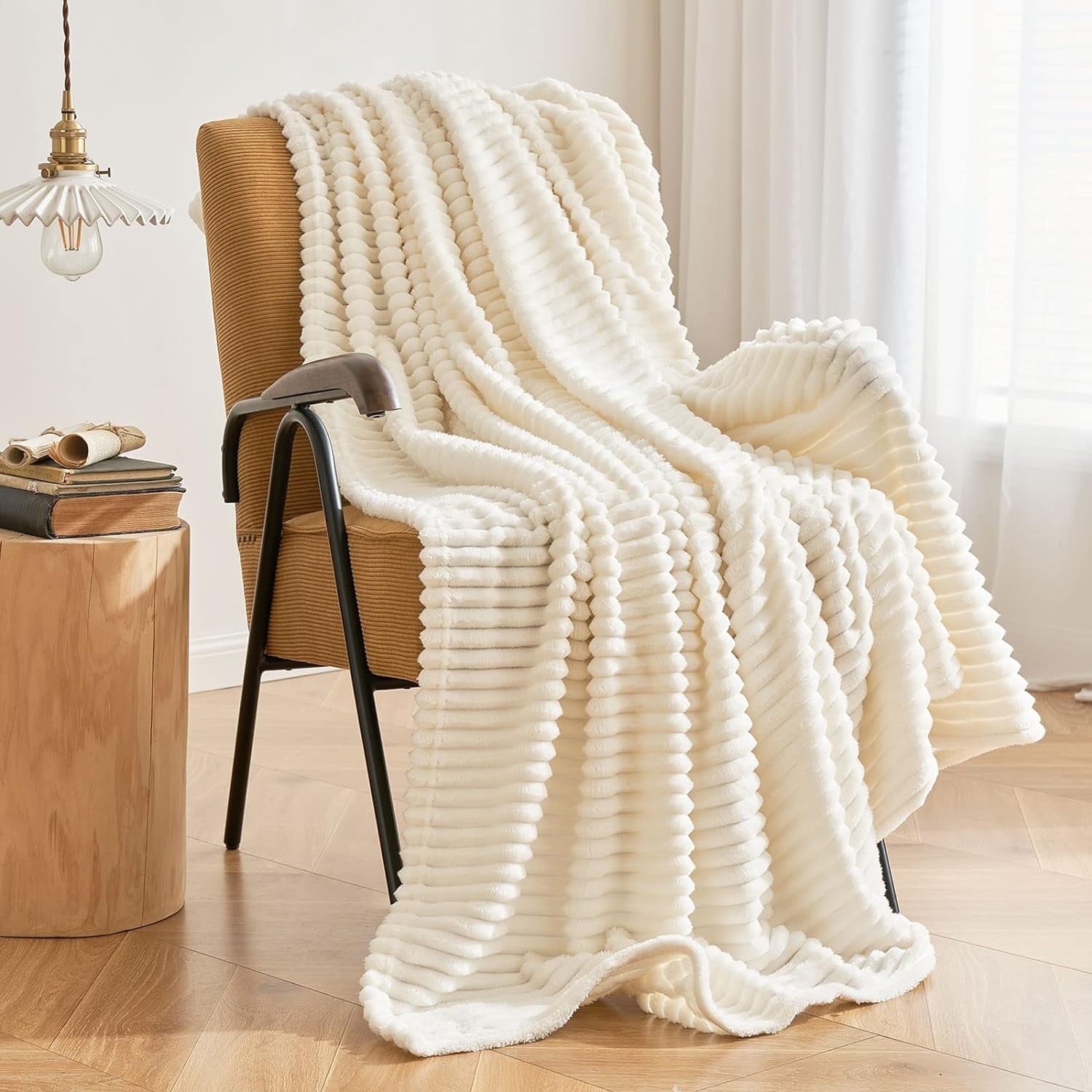 Super Soft Flannel Extra Soft with Strip, Plush Fuzzy Cozy Bed s and s for Couch,Bed,Sofa,Lightweight and Versatile s for Office Bedroom... - Lightweight Plush Warm Blanket for All Seasons - Default Title